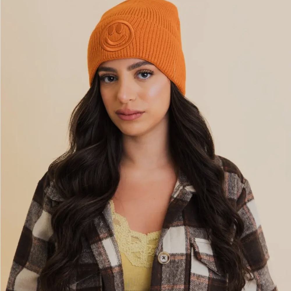 Happy Face Embroidered Ribbed Knit Beanie - Picture 9 of 14